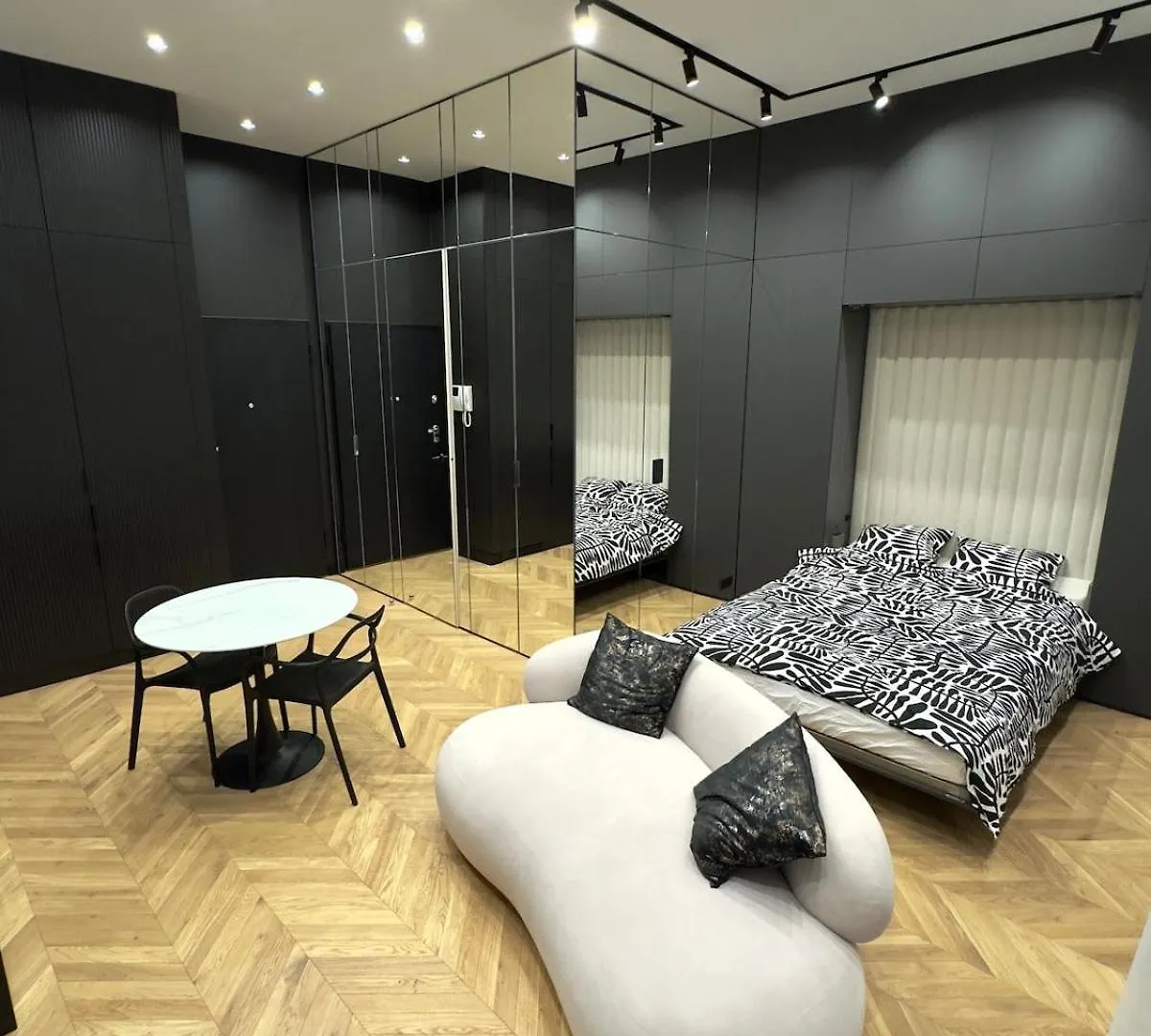 Impact Cozy Flat With Zen Gardenact Apartment Warsaw